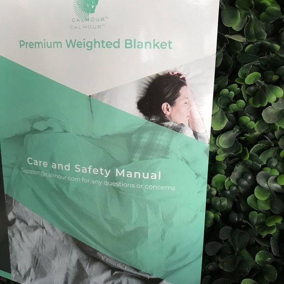 *S O L D* not available WEIGHTED BLANKET 15 LBS - Picture 2 of 8